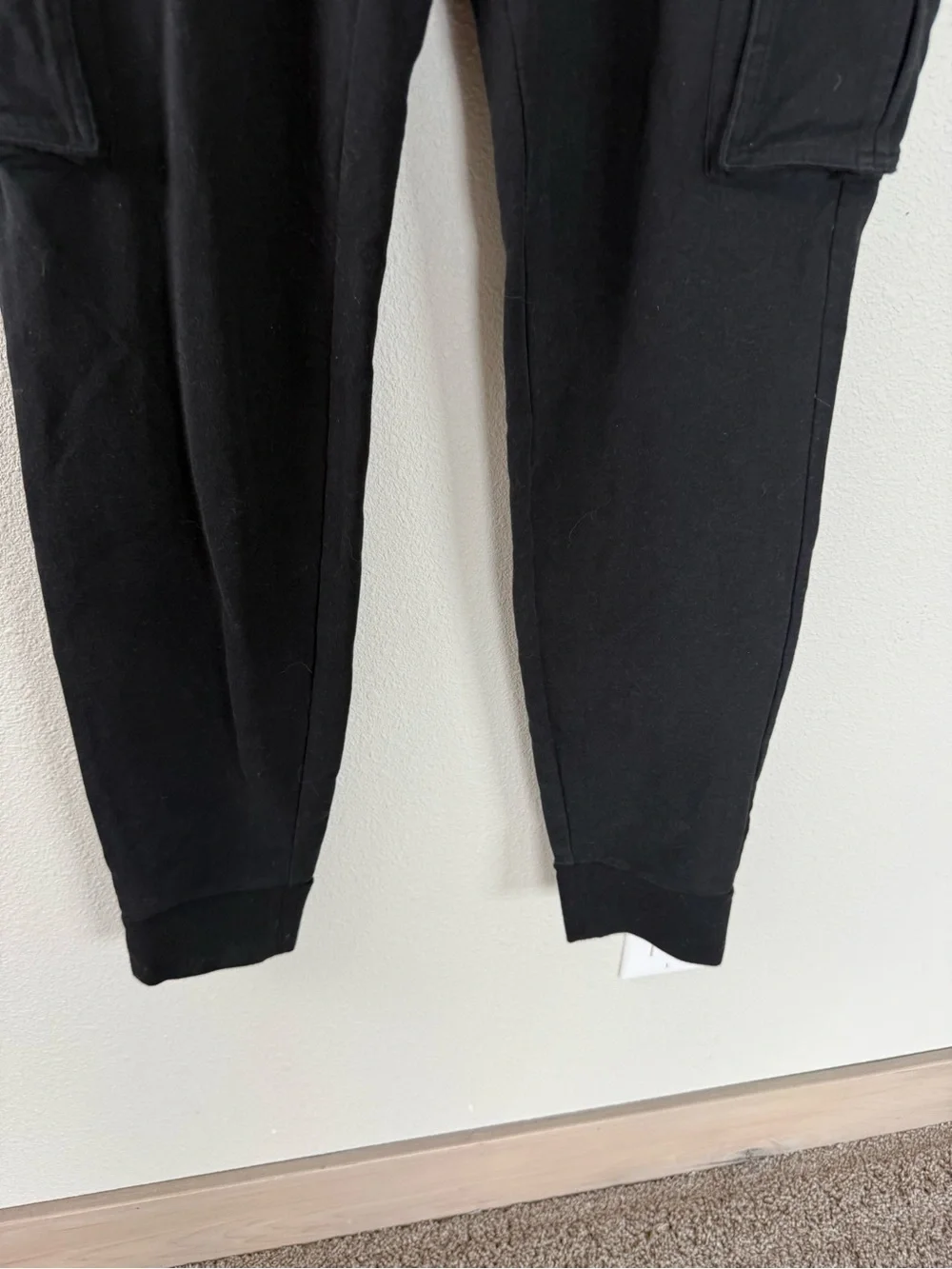 Alo 7/8 High-Waist Cargo Sweatpant Black Casual Active Athleisure Women’s Medium